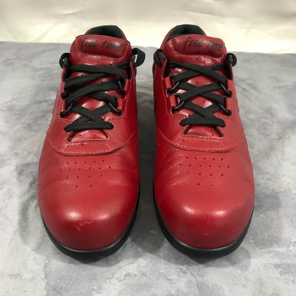 SAS FreeTime Dark Red Leather  9 - Picture 2 of 6